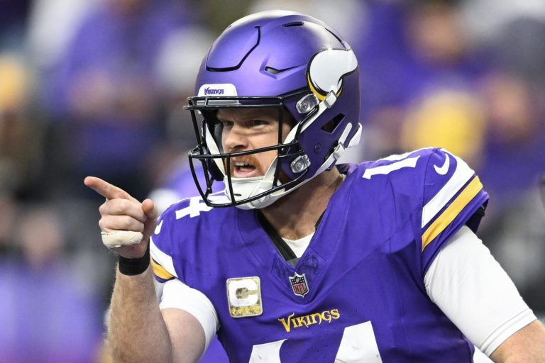 NFL winners and losers: Sam Darnold's Vikings make the right call from Kirk Cousins