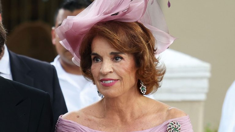 We take a look at the Mexican wedding of Anna Botella's godmother to her son Alonso Aznar