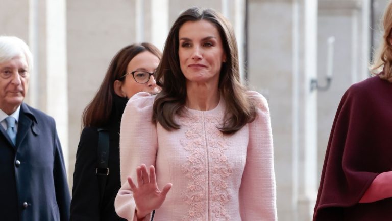 Queen Letizia in Italy's version of an '80s-style pink tweed look we first saw on the catwalk