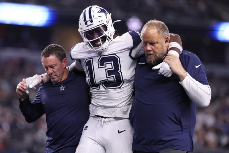 Rising Cowboys star DeMarvion Overshon tore ACL, MCL and PCL, putting his 2025 season in jeopardy